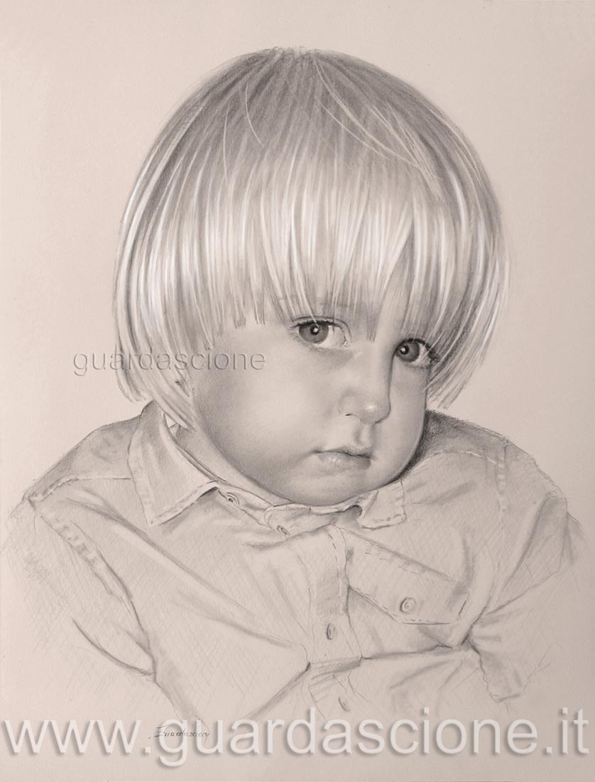 ritratto di bimbo realizzato a matita ed eseguito da una foto